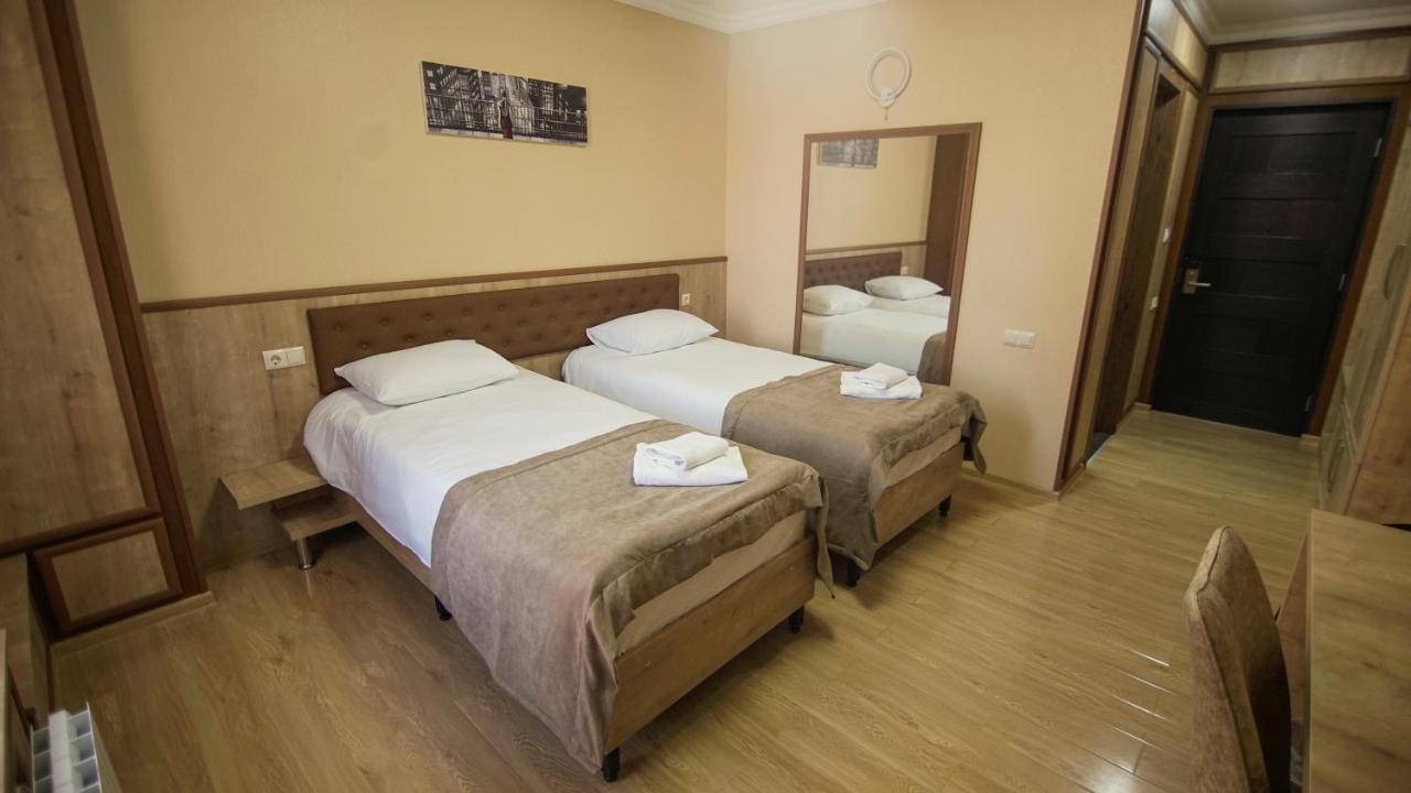 Hotel Juralius Tbilisi Exterior photo
